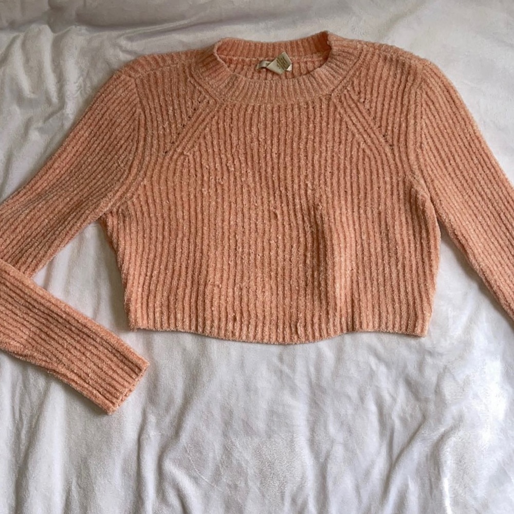 Fluffy shirt, with some pulls